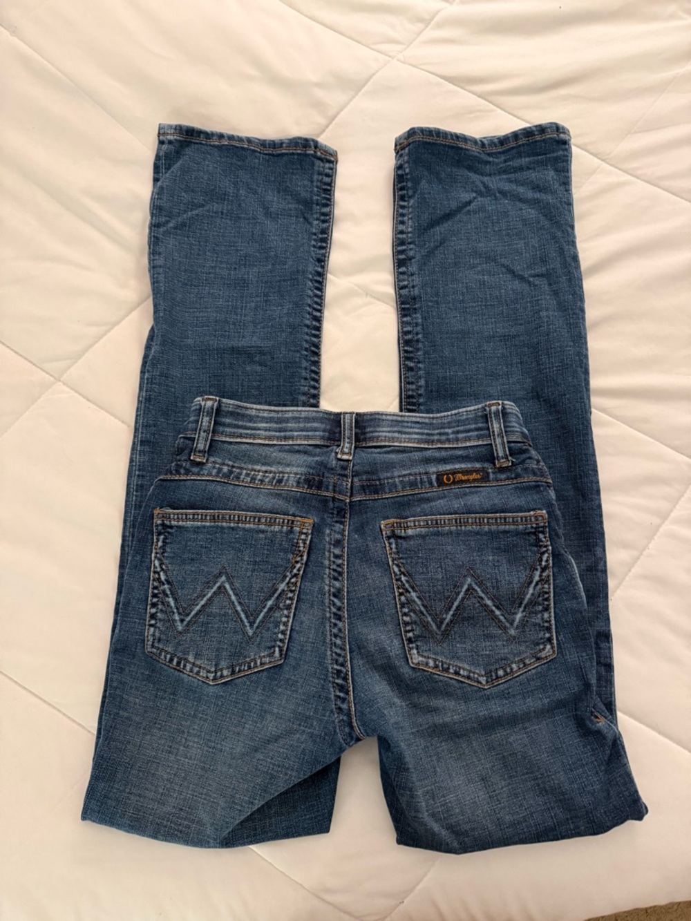 Wrangler Women's Blue Denim Bootcut Jeans - Classic Back Pocket Stitch